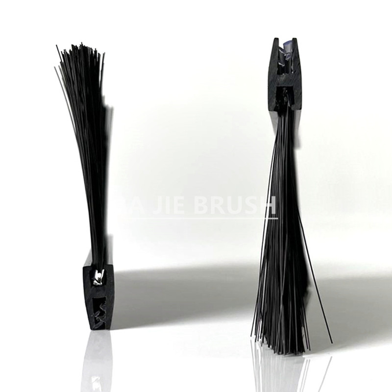 Interlocking Brush for Cable Passage